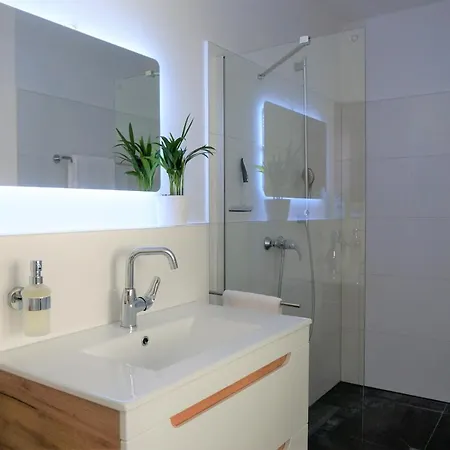 Lägenhet Mein Apartment, Stars Mit Balkon Und Klima Fuer Bis Zu 4 Personen *