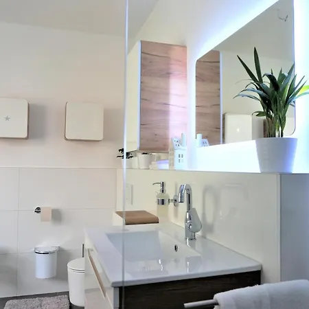 Mein Apartment, Stars Mit Balkon Und Klima Fuer Bis Zu 4 Personen Lägenhet Frankenthal (Rhineland-Palatinate)