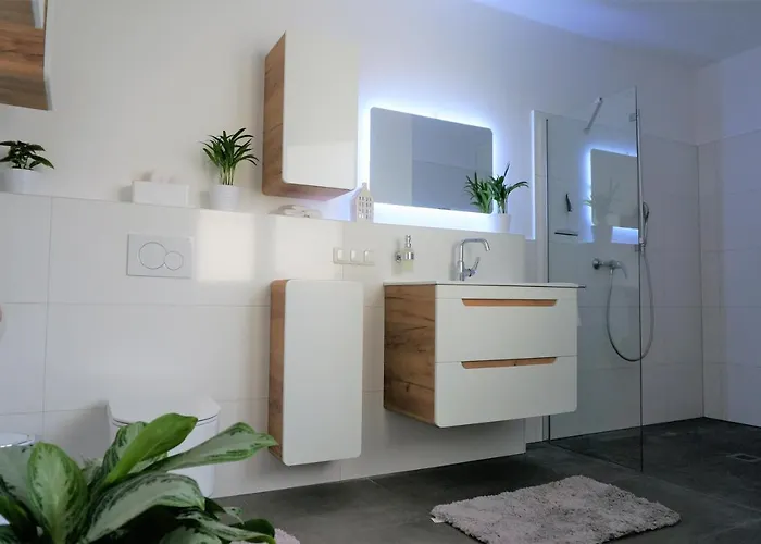 Mein Apartment, Stars Mit Balkon Und Klima Fuer Bis Zu 4 Personen 아파트 *