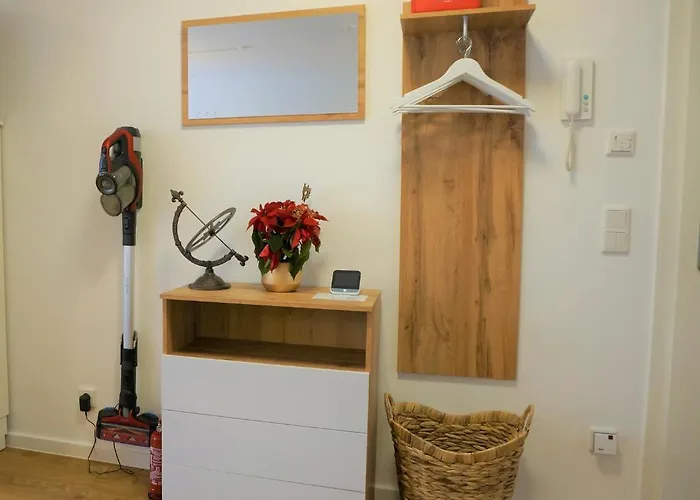 Mein Apartment, Stars Mit Balkon Und Klima Fuer Bis Zu 4 Personen Apartment *