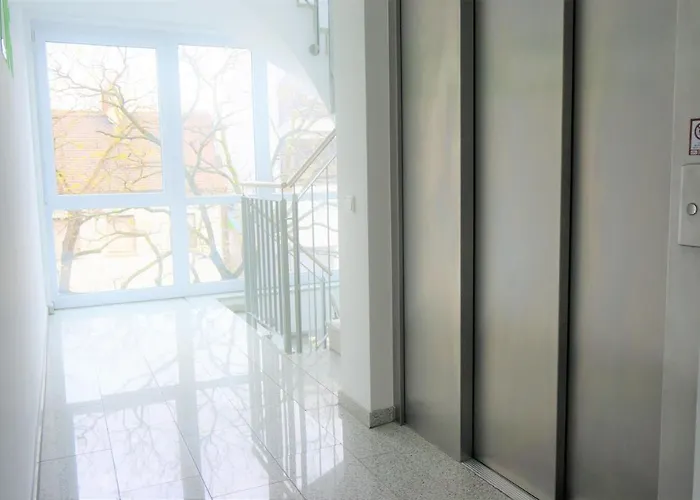 아파트 Mein Apartment, Stars Mit Balkon Und Klima Fuer Bis Zu 4 Personen *