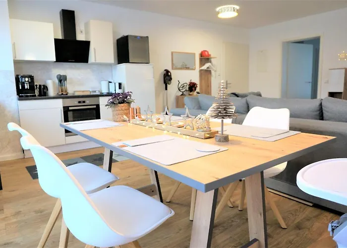 Mein Apartment, Stars Mit Balkon Und Klima Fuer Bis Zu 4 Personen 아파트 프랑켄탈