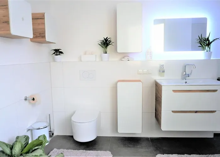 Apartment Mein Apartment, Stars Mit Balkon Und Klima Fuer Bis Zu 4 Personen