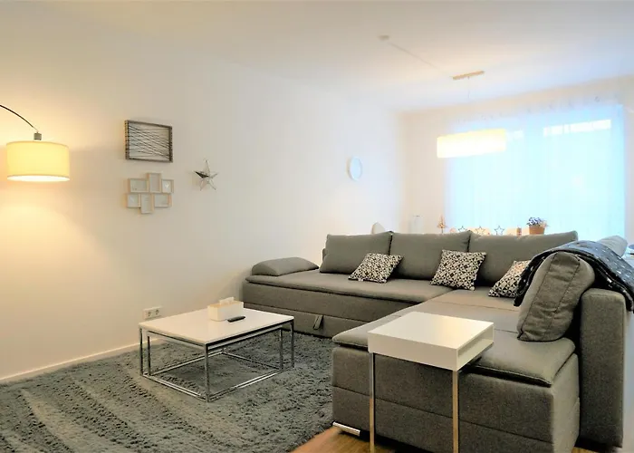 Apartment Mein Apartment, Stars Mit Balkon Und Klima Fuer Bis Zu 4 Personen